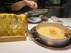 -洪氏嗨捞·猪肚鸡火锅(阳光天地店)