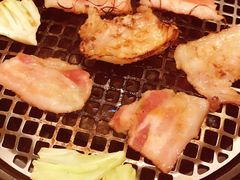 -焼肉まんぐう