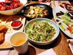 -叶派龙虾•招牌香辣蟹·海鲜(中海国际店)