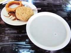 豆汁儿-老磁器口豆汁店(天坛店)