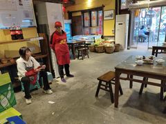 -富正毅三下锅·湘西韵味(天门山索道店)