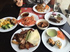 -淄博蓝海国际大饭店·蓝钻国际美食自助百汇(柳泉路店)