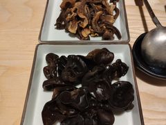-十二舍·湯物素煮(江泰潤政店)