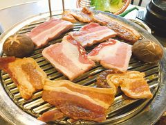 -釜山火炉·海鲜烤肉(紫藤路店)
