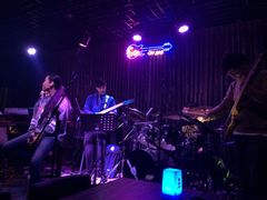 OhBar偶吧音乐酒吧-ohbar live house(人广店)