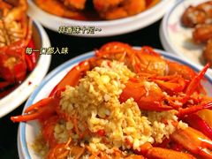 蒜香澳洲小龙虾-三妹小龙虾·黄油蟹(华侨城总店)