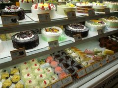 黑森林蛋糕-仟吉(沿港路店)