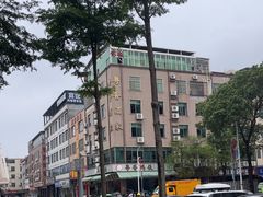 -正宗鸡饭粤香酒家(朱村店)