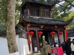 -杭州黄龙洞