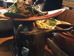 -云海肴·汽锅鸡·云南菜(天山百盛优客店)