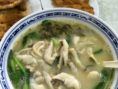 -明呈黄鱼面馆(斜土路店)