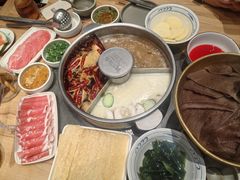 -巴奴毛肚火锅(龙湖锦艺城店)