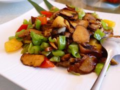 云椒独蒜见手青-云腾食府·云南菜