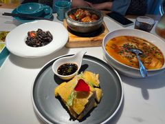 -荷塘秋月·本帮江浙菜(国权路店)