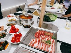 -呷哺呷哺