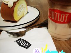 燕麦拿铁-GOTLOT COFFEE&KITCHEN角落厨房NOOK店