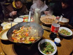 -富正毅三下锅·湘西韵味(天门山索道店)
