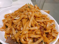 -三头牛·潮汕牛肉生蚝火锅 (夏湾店)