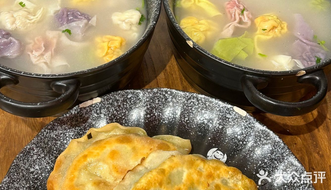 青岛老城区的鱼汤混沌，好吃[强]