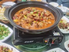 -秦扬居特色菜馆(上王村)