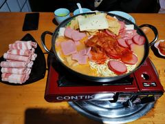 传统部队锅-炙韩料理·部队锅专门店