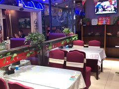 大堂-阿三鱼头泡饼·家常菜