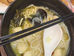 -灵芝妹子海鲜米线(瓦房店新玛特店)