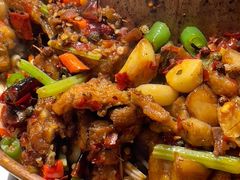 铜锅牛蛙-蛙蛙叫干锅年代(簋街总店)