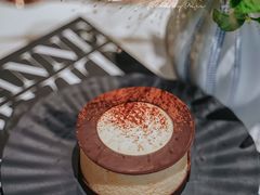 -潮一不贰·法式甜品·生日蛋糕·西式简餐(外滩店)