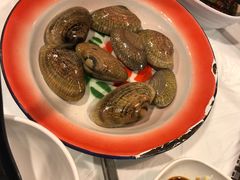 -鲜入围煮花胶鸡海鲜火锅