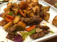 馕炒肉-清真·玛丽亚新疆菜主题餐厅(浙江中路店)