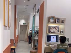 -海马体照相馆(万菱汇店)