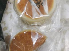 -沁屋面包店(人民东路店)