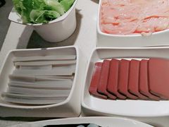 -海底捞火锅鲜切牛肉主题店(长寿路店)