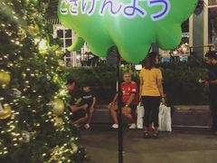 -滨海尚泰美食广场