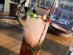 草莓莫吉托-LYFATTI 莱芙缇(赣水路店)