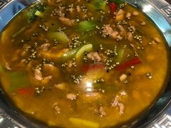 -有红鸡毛店·川菜(建设路店)