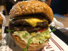 -The Habit Burger Grill 哈比特汉堡(复兴soho店)