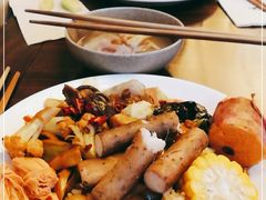-香园自助小火锅