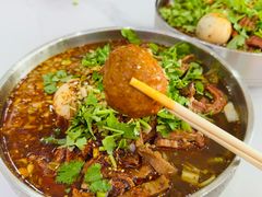 -鹍记特色牛杂面