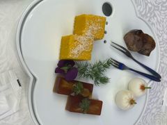 -品海楼·大连海胆锅贴馆(东港店)