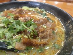 -志权牛肉面(灵山路店)