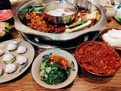 -周幺妹重庆老火锅(银泰城总店)