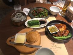 -来龙里 精致 东南亚餐室(万象城店)