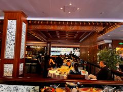 -八府香鸭·啫啫煲(华山路店)