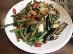 -88号小吃店·经典云南菜·地道纳西美食