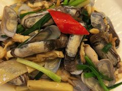 -何氏海产海鲜餐厅(体育中心店)