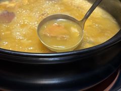 -一朵菌·野生菌探索家火锅(南亚店)