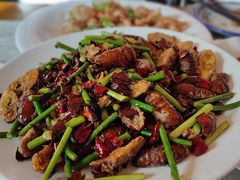 干煸蝉蛹-东北菜冰城一家人