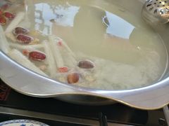 -小叫驴养生驴肉火锅(龙游店)